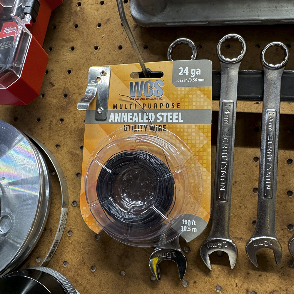 Dark Annealed Steel Utility Wire, 24 Gauge SWG, .022 in / 0.559 mm, 100 ft / 30.5 m Dispenser - Image 5